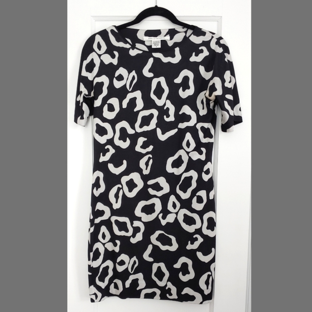 Diane von Furstenberg Silk Dress - Size 8 - Flawed!